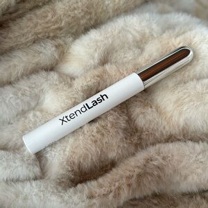 New MCoBeauty Xtend Lash Mascara